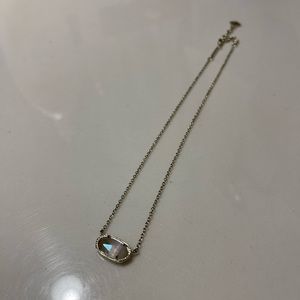 Kendra Scott necklace